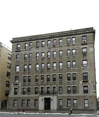 Sold by Corcoran | media 21