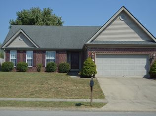 704 Amber Hill Dr, Richmond, KY 40475