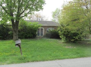 9012 Collingwood Rd, Jeffersontown, KY 40299