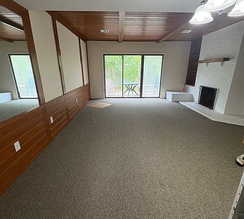 4th image of 950 Falmouth Rd #14