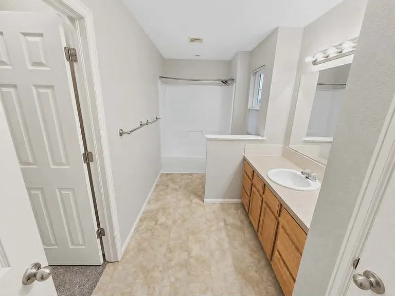 883 Durum St — Photo 16