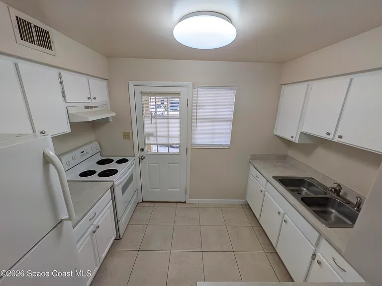 217 Knox McRae Dr #A — Photo 3