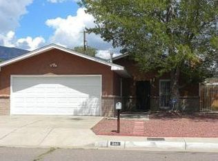 340 Maxine St NE, Albuquerque, NM 87123