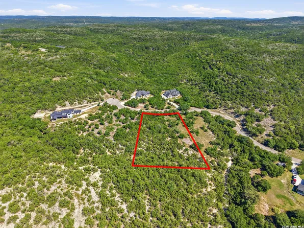 362 PRIVATE ROAD 1742, Mico, TX 78056