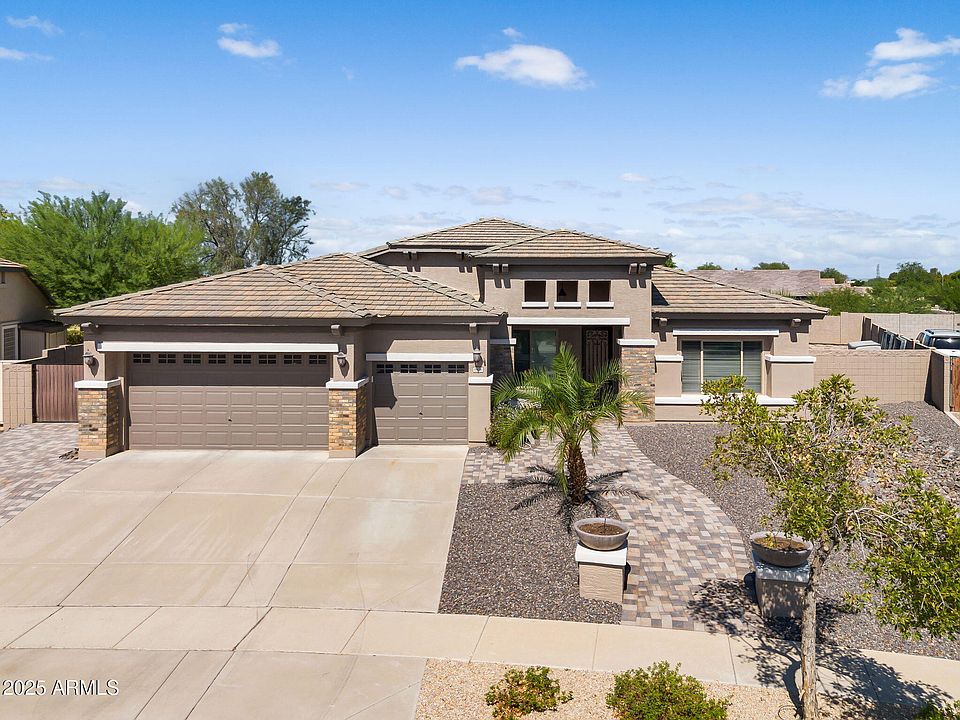 1st image of 8424 W GARDENIA Avenue