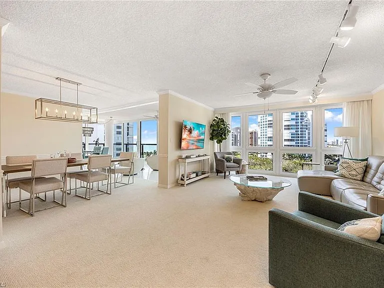 4031 Gulf Shore Blvd N #10C — Photo 11