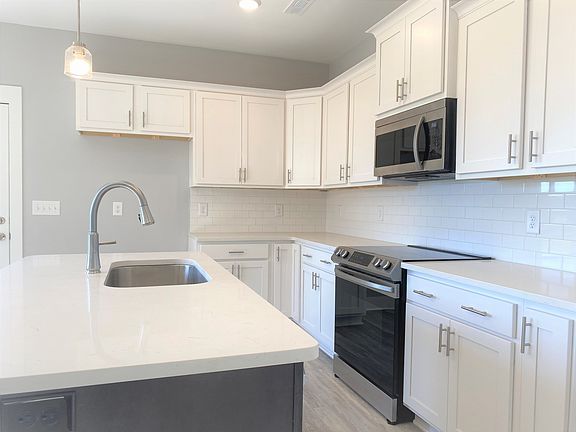 5th image of 303 Booker Dr Lot 22