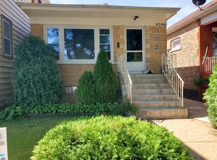 3709 W 60th Pl, Chicago, IL 60629