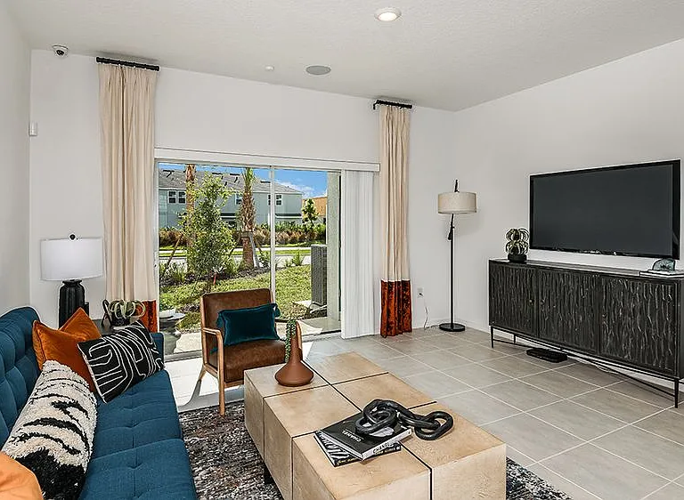 8877 Daybreak St — Photo 16