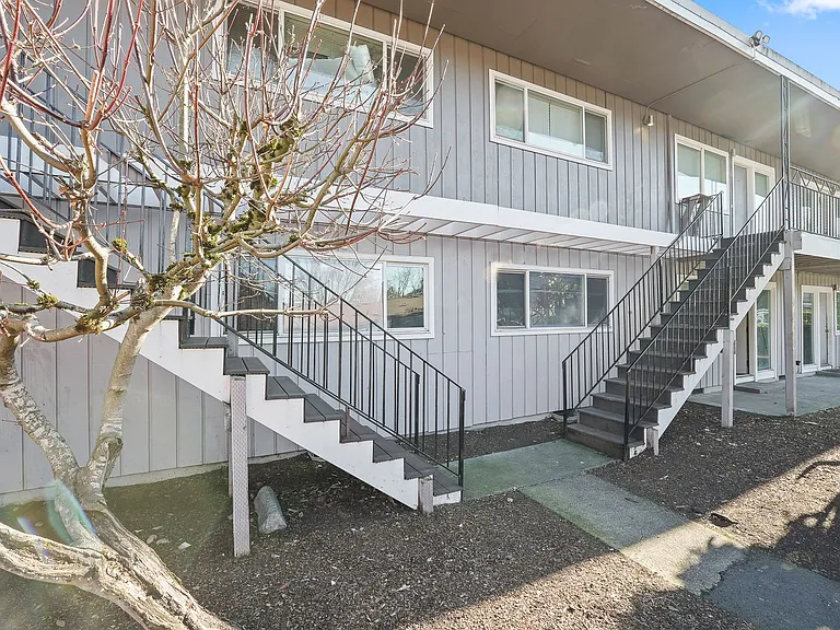 Eastside Village Apartments — Photo 84