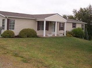 148 Glendale Rd, Beaver falls, PA 15010