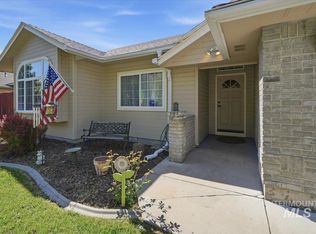 1061 E Hunter Dr, Meridian, ID 83646