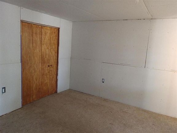 5th image of 118 County Road 236