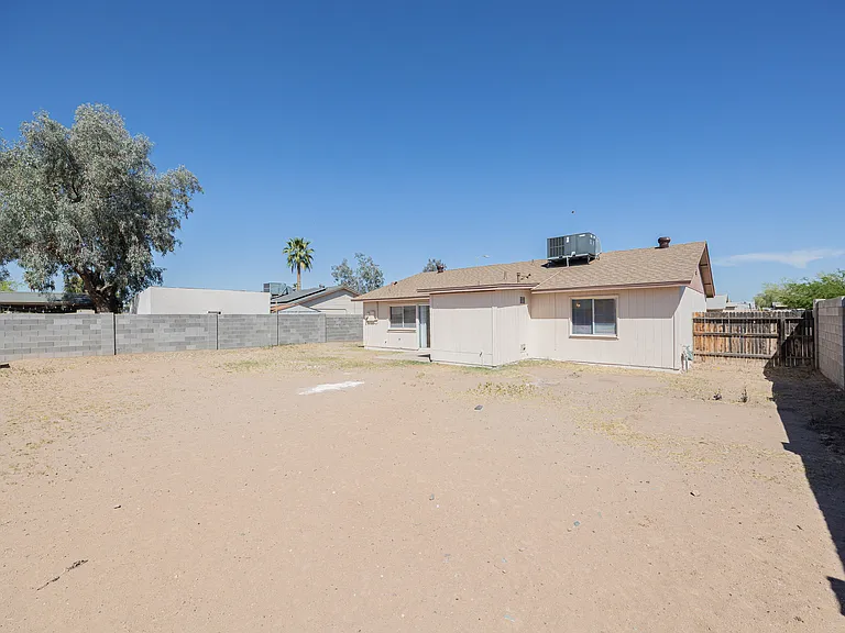 8821 W Sahuaro Dr — Photo 21