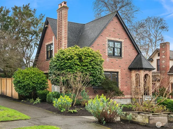 6756 17th Avenue NW, Seattle, WA 98117