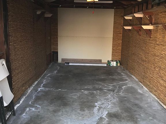 Garage with automatic opener