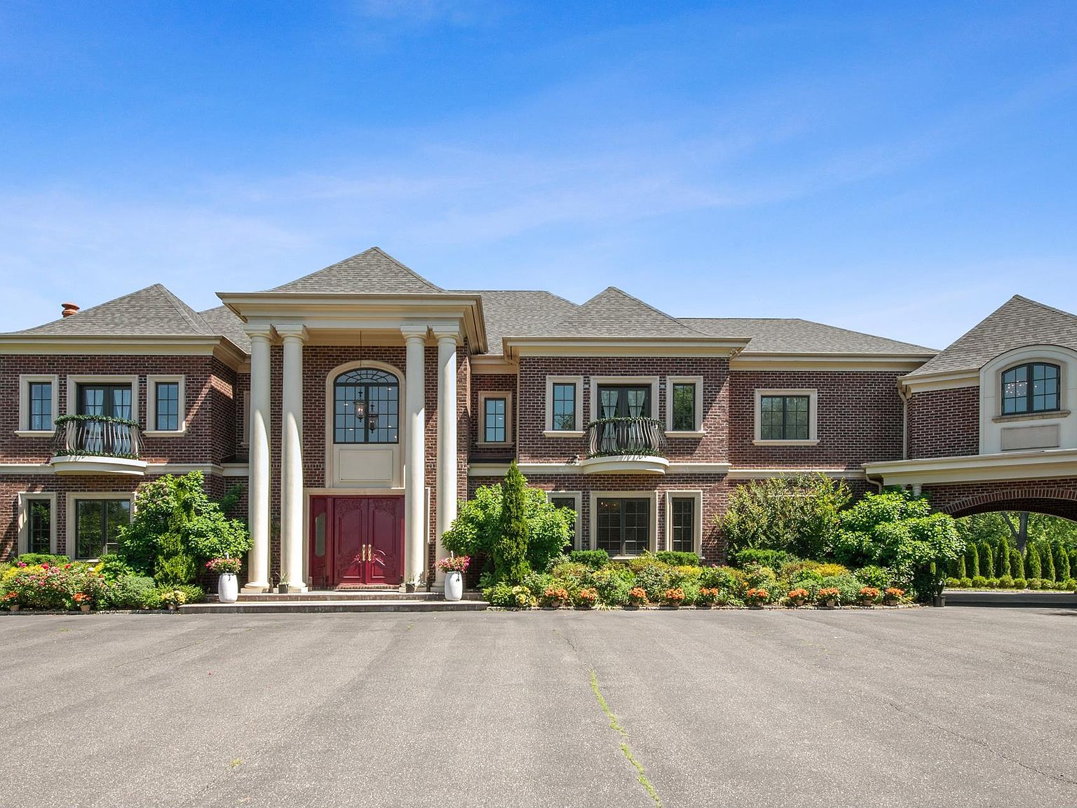 16 Evergreen Way, Glen Head, NY 11545 Zillow