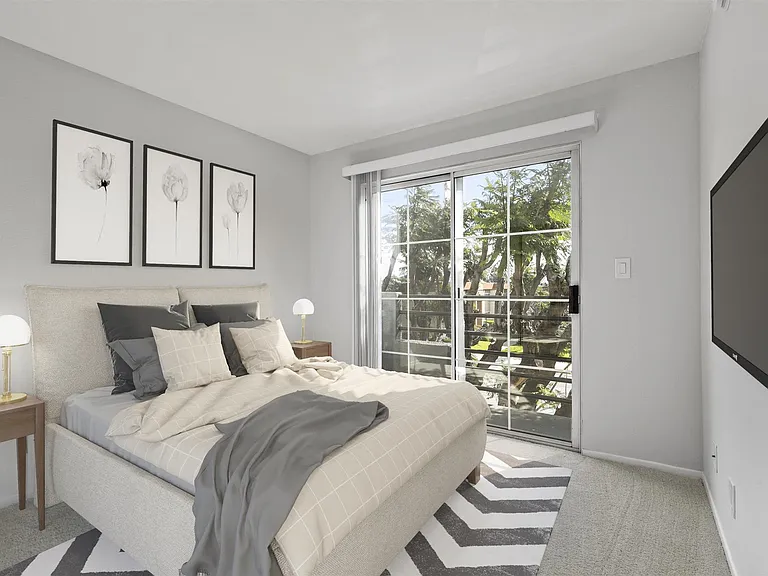 NoVa Townhomes — Photo 15