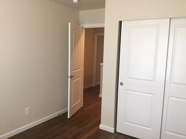 2644 Link Ave — Photo 11