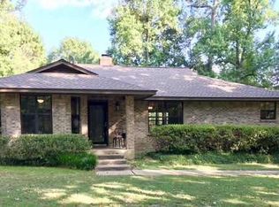 206 Vick Rd, New Waverly, TX 77358