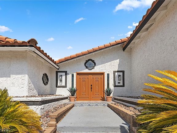 5th image of 1068 Eastridge Way