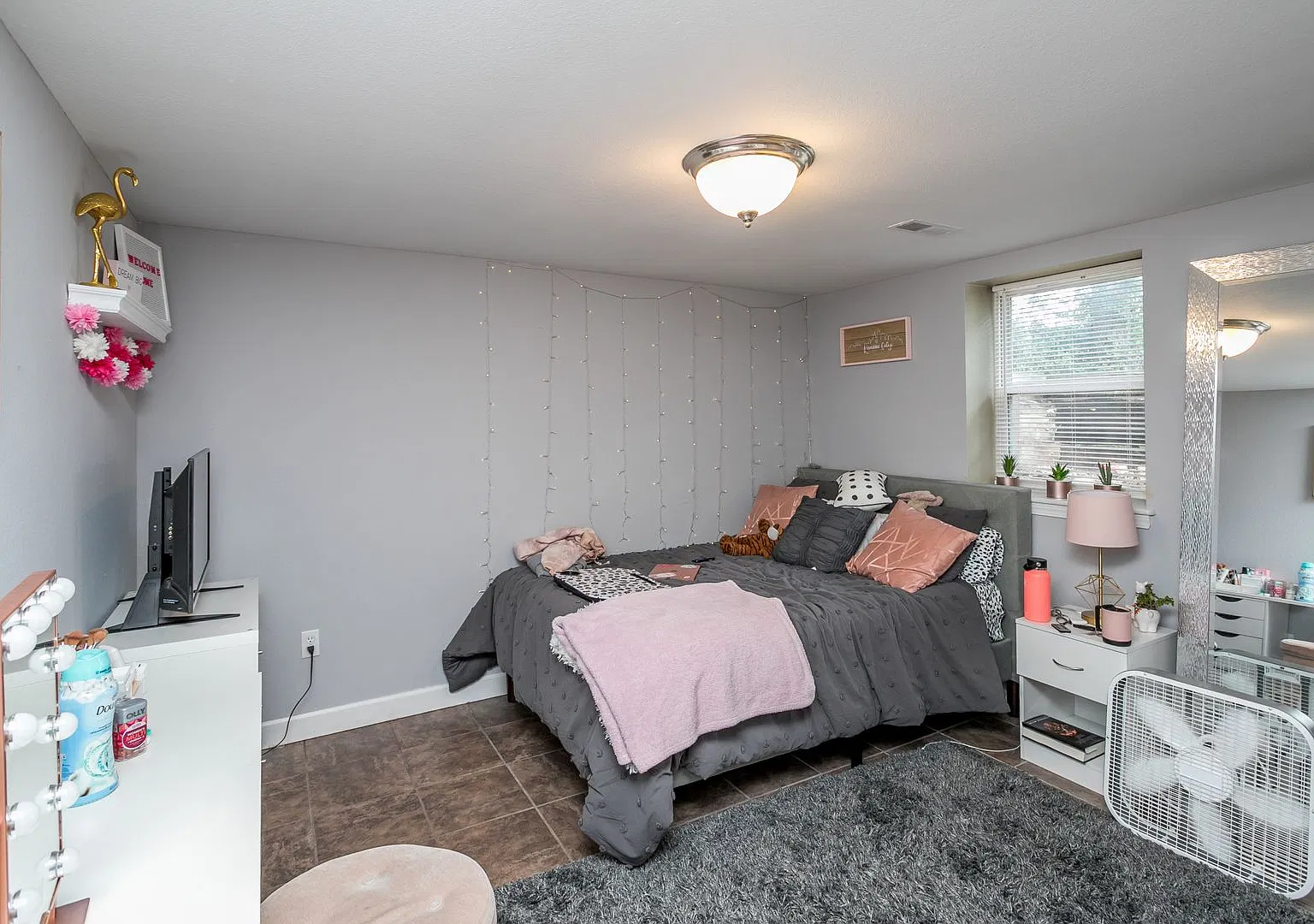 108 S College Ave — Photo 1