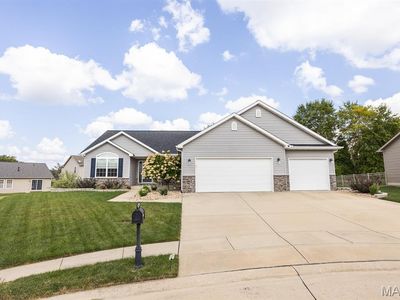 1444 Victoria Square Ct, O'Fallon, IL, 62269