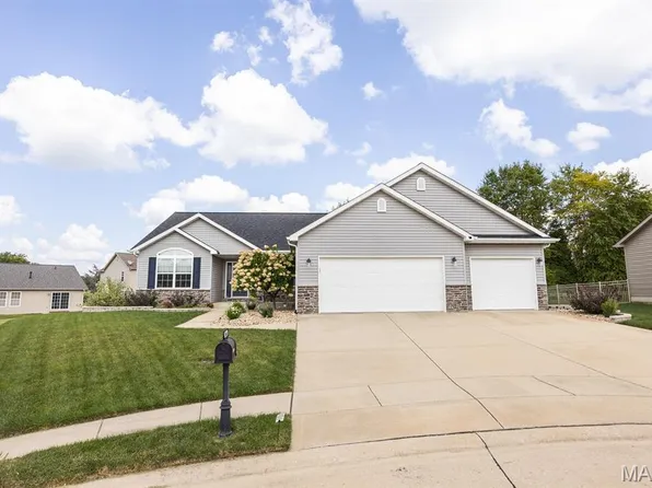 1444 Victoria Square Ct, O'Fallon, IL 62269