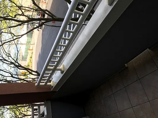 Sold by Diamond Real, Inc. | media 41