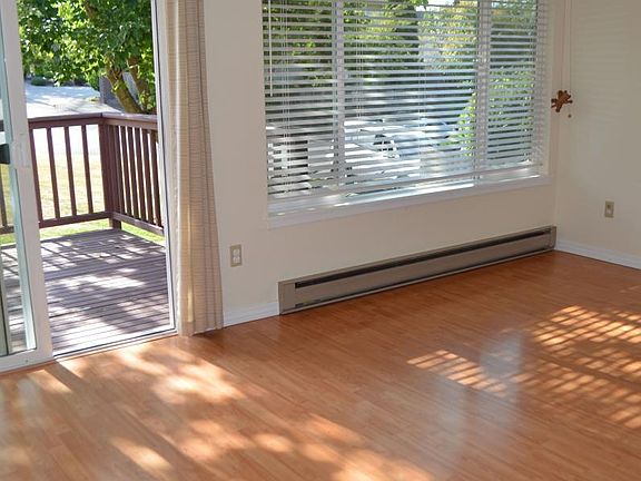 5th image of 10000 SE 6th St APT A3