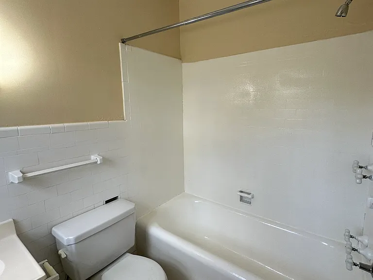 1499 Ella T Grasso Blvd #5B — Photo 8