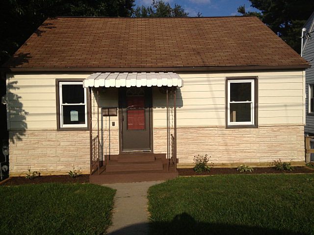 1st image of 411 Orchard Ave