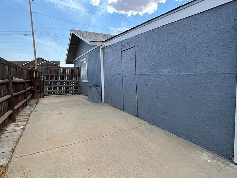22117 Copper St — Photo 19