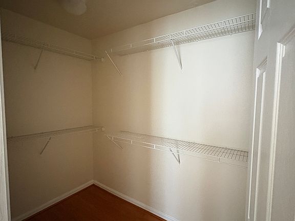 4th image of 11430 Grandview Ave