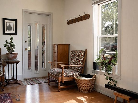 2nd image of 333 S Bozeman Ave