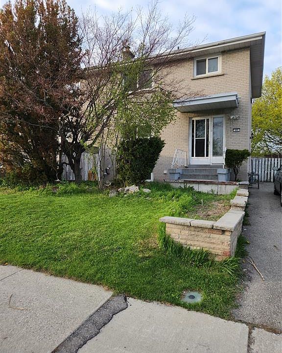 1st image of 45 Aloma Cres