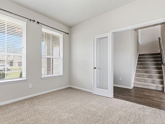 5th image of 3243 Owl Hollow Dr
