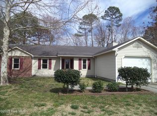 2208 Timberbrook Ln, Midway Park, NC 28544