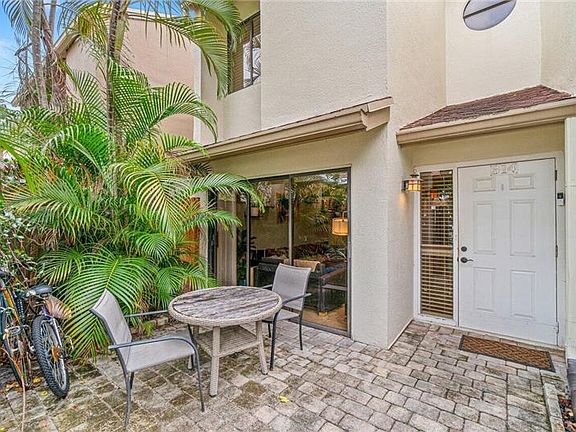 3rd image of 314 City View Dr