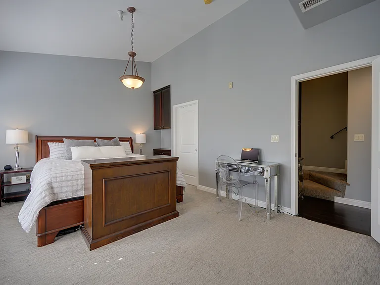 14535 Margate St #1 — Photo 31