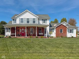 5522 River Birch Dr, Columbus, IN