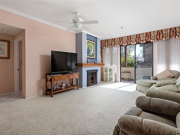 4th image of 2559 Plaza Del Amo Unit 212