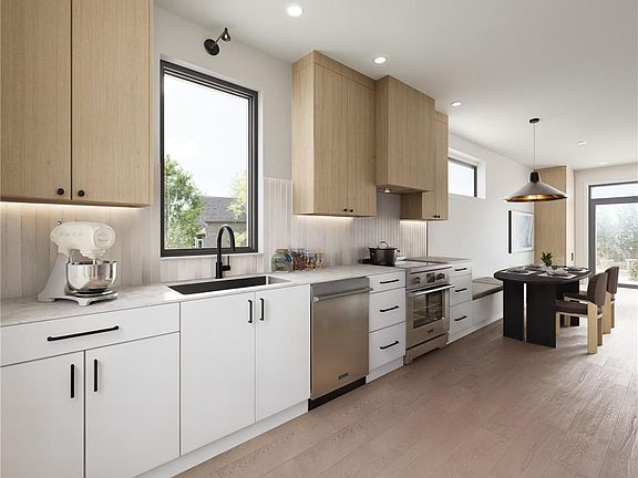 4th image of 2100 Allenby St #3