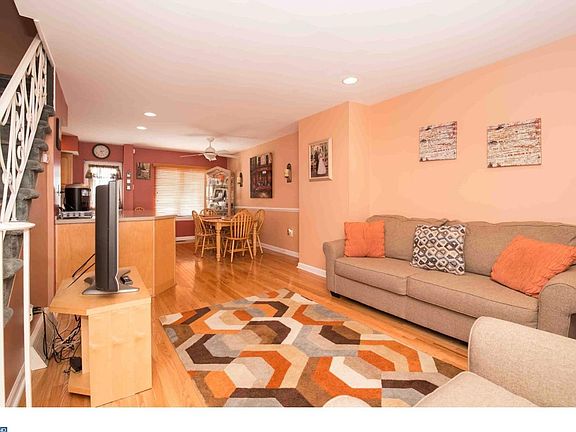 5th image of 1244 Johnston St