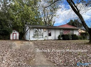 3210 Yale Cir NW, Huntsville, AL 35810
