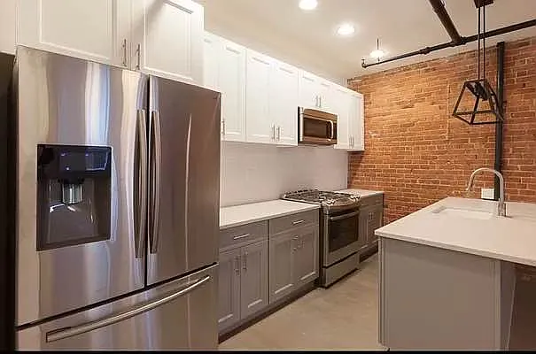 Rented by Compass | media 22