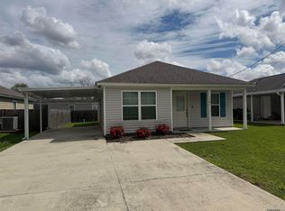 1501 Ravier Ln, Sunshine, LA 70780