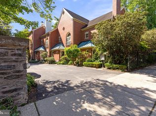 14 Newton St APT F27, Philadelphia, PA 19118