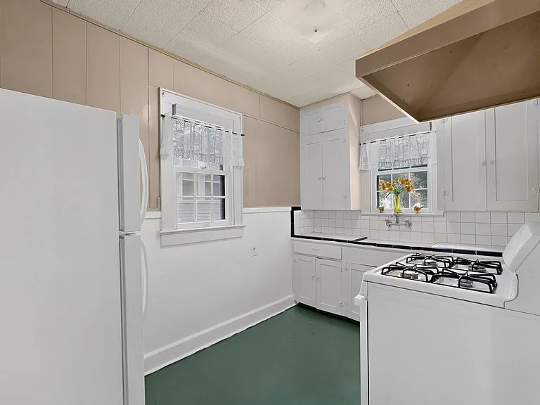4205 Avenue B #GARAPT — Photo 11