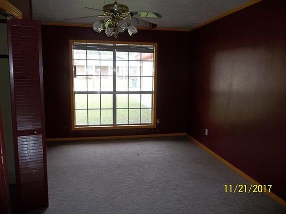 5th image of 1303 Meadowbrook Ave